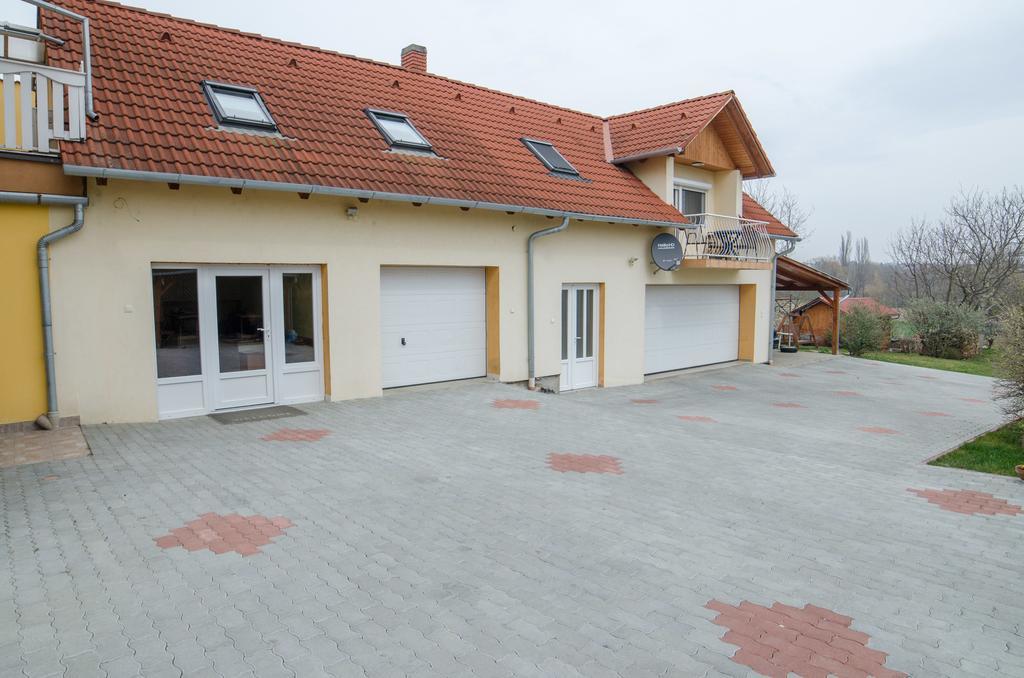 Kámán Vendégház Alsópáhok Chambre photo